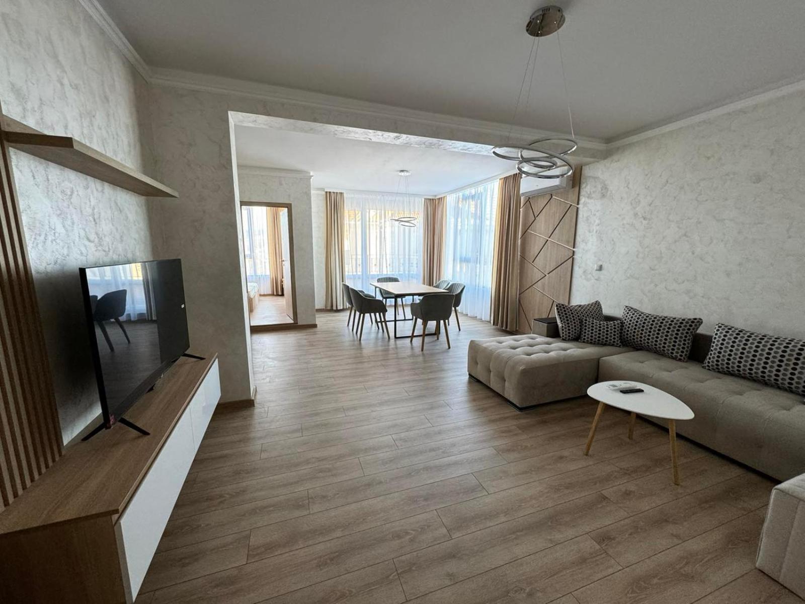 South Coast Apartments Sjumen Eksteriør billede