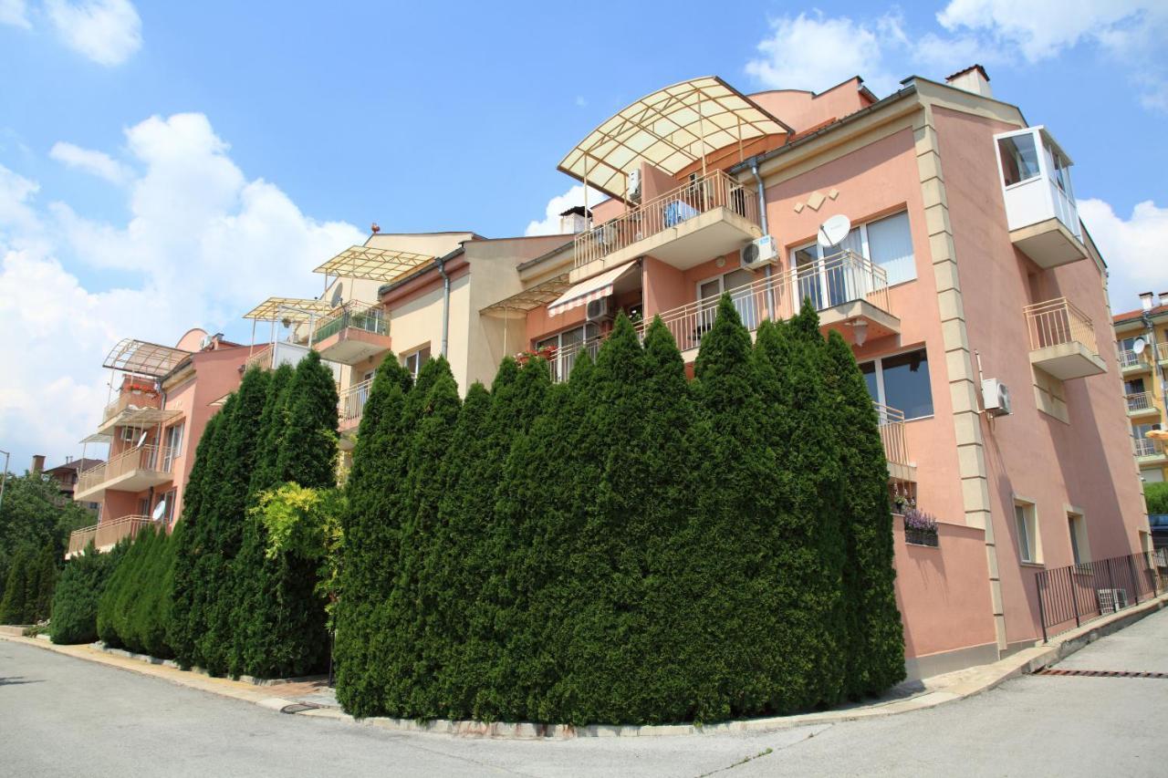 South Coast Apartments Sjumen Eksteriør billede
